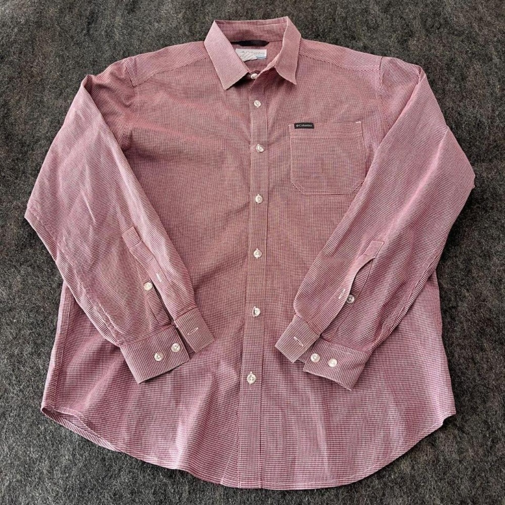 Columbia Mens Medium Red and White Checkered Button Down Shirt